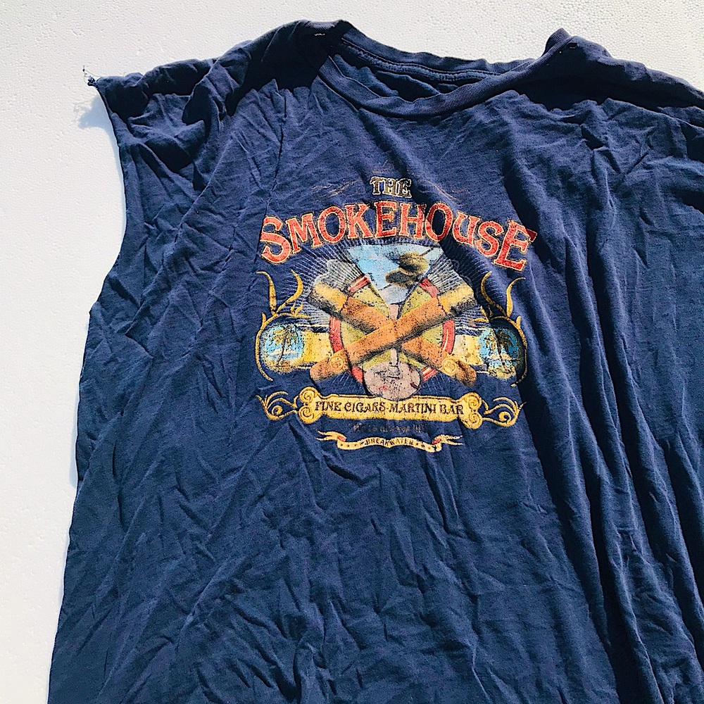 Vintage The Smokehouse Graphic Destroyed Distressed Muscle Tee Ripped Sleeves
